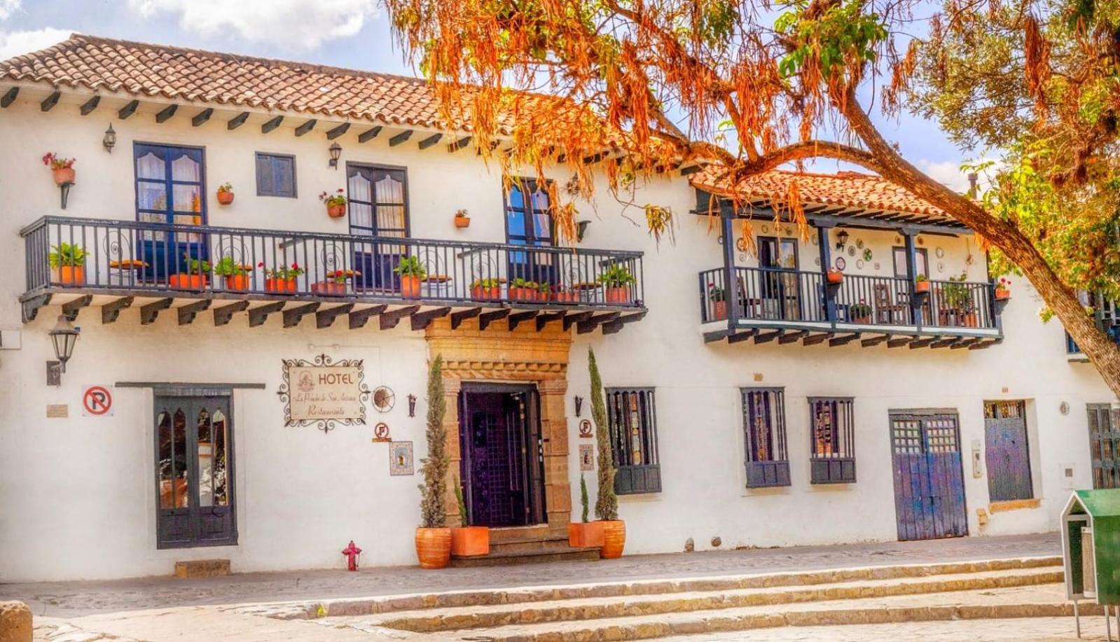 Hotel La De San Antonio 3*